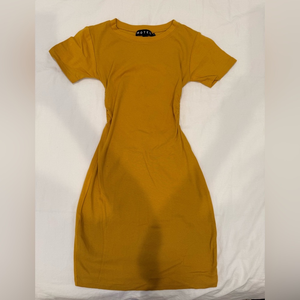 Motel Rocks Mustard Midi Dress